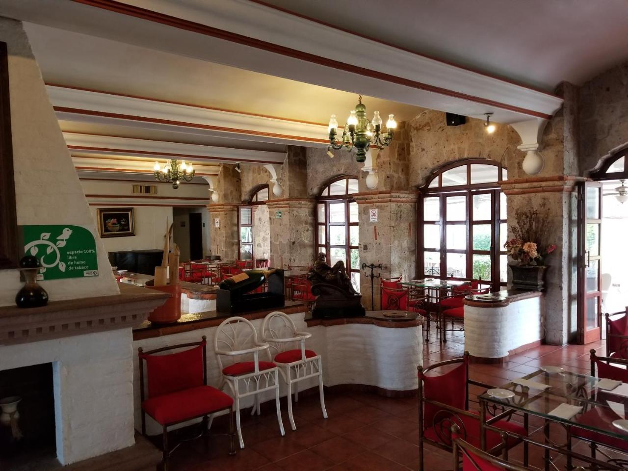 Gran Hotel Hacienda De La Noria Aguascalientes Bagian luar foto Interior of the restaurant